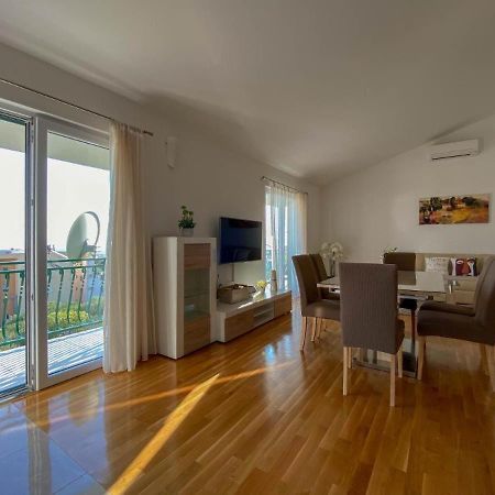 Apartman Ivan Hotell Makarska Exteriör bild