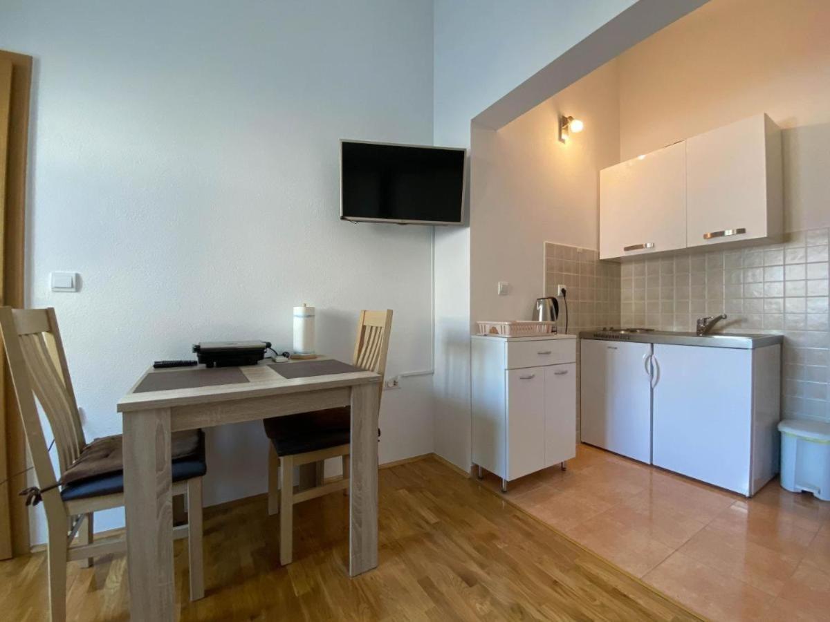 Apartman Ivan Hotell Makarska Exteriör bild